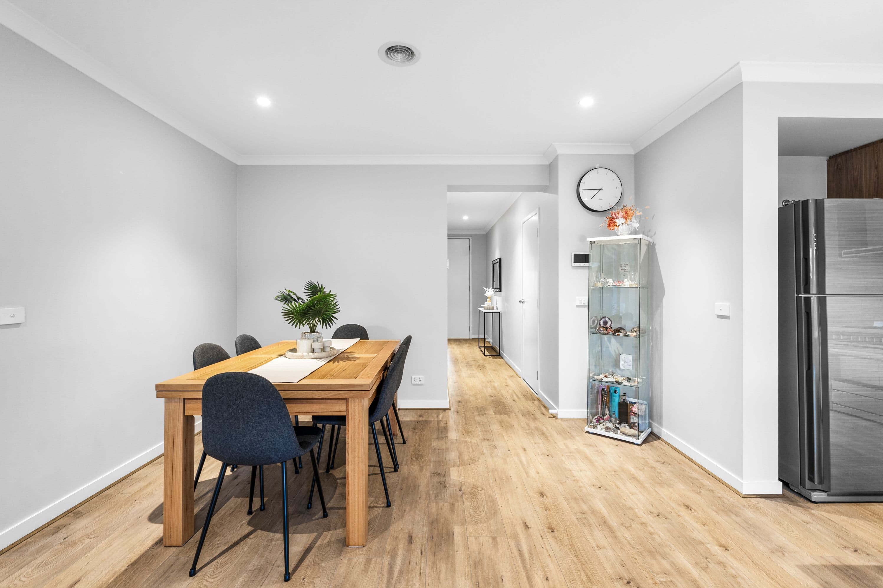 19 Moss Road, Wollert VIC 3750, Wollert - Thumbnail 4