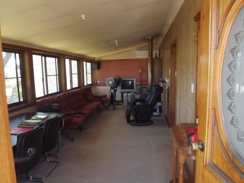2 Bridge Avenue, OAK FLATS NSW 2529, Oak Flats - Thumbnail 4
