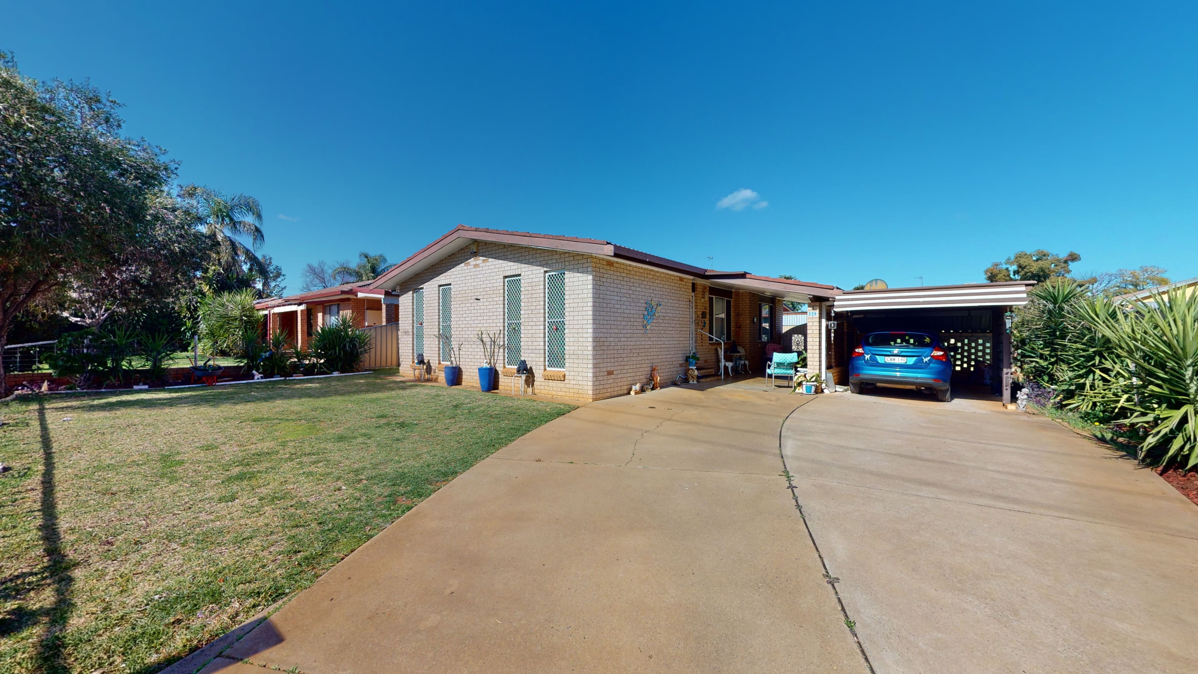 225 Myall Street, Dubbo NSW 2830, Dubbo - Thumbnail 2