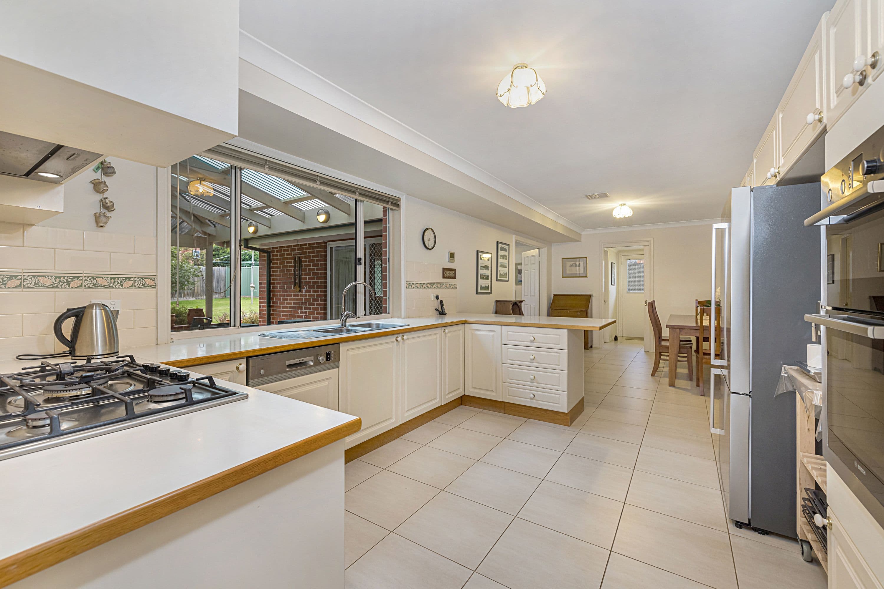 12 Roger Court, Rowville VIC 3178, Rowville - Thumbnail 5