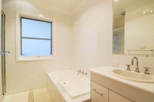 16  Neville Street, RINGWOOD VIC 3134, Ringwood - Thumbnail 4