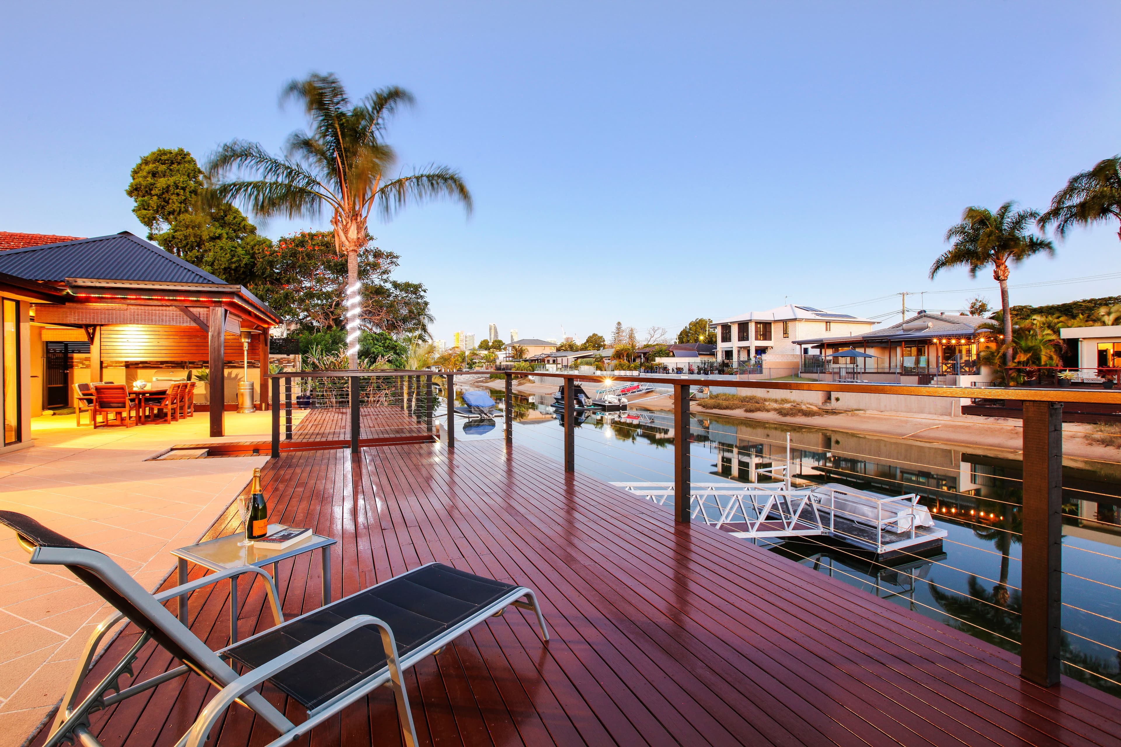 6 Monte Vista Court, Broadbeach Waters QLD 4218, Broadbeach Waters - Image 1