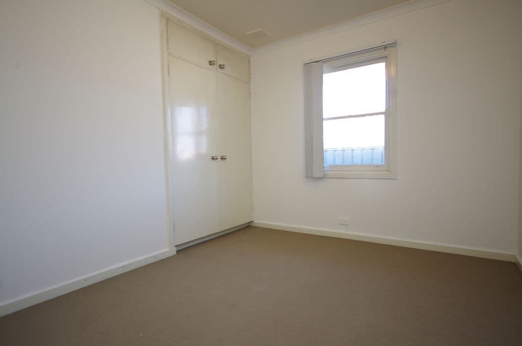 5 Mentone Road, BALGA WA 6061, Balga - Thumbnail 5