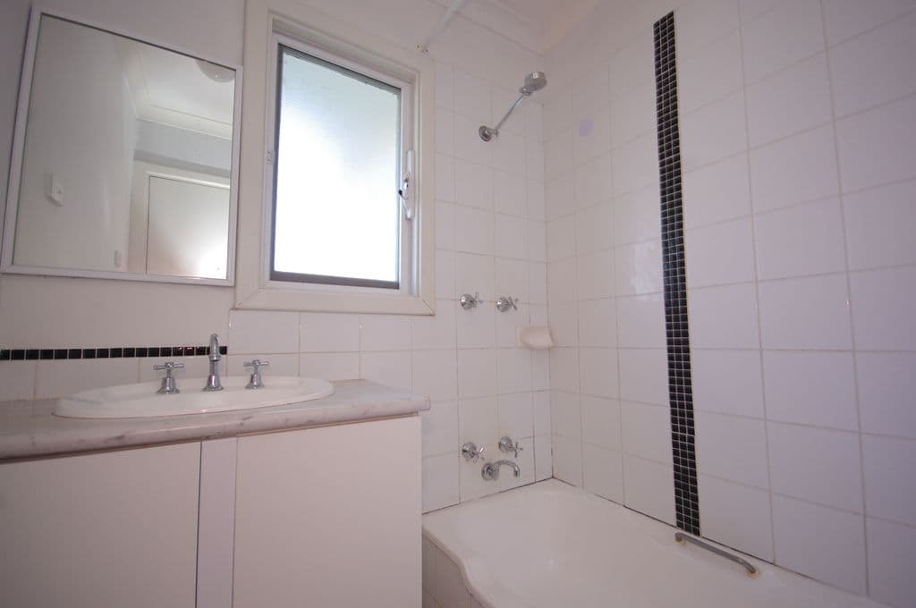 5 Mentone Road, BALGA WA 6061, Balga - Thumbnail 7
