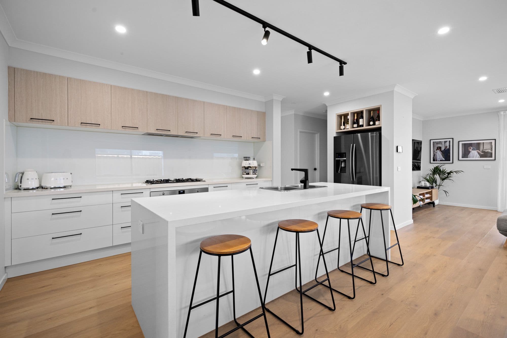 65 Lucerne Drive, Truganina VIC 3029, Truganina - Thumbnail 4