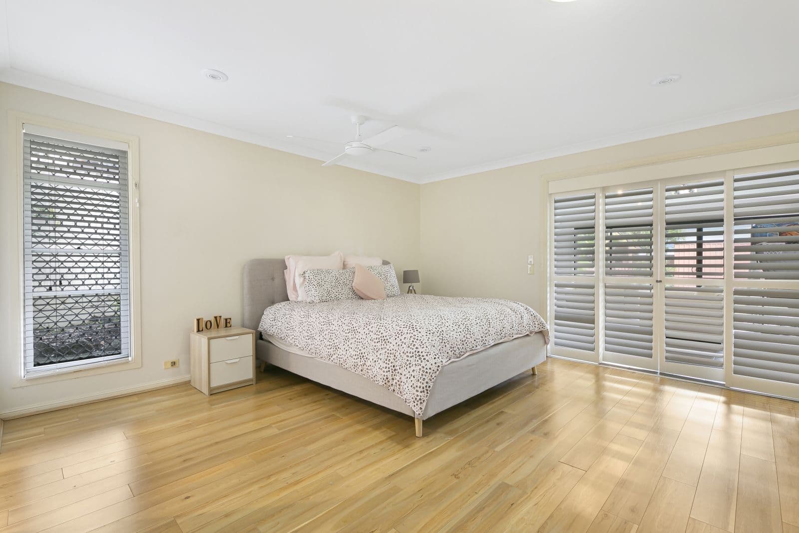 6 Chichester Drive, Arundel QLD 4214, Arundel - Thumbnail 7