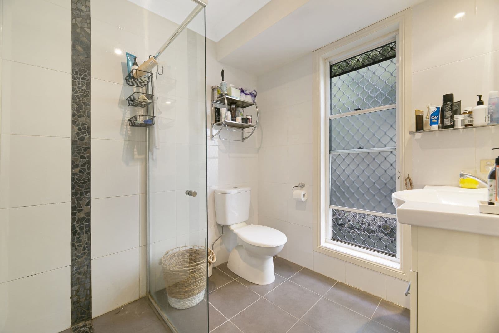 6 Chichester Drive, Arundel QLD 4214, Arundel - Thumbnail 8