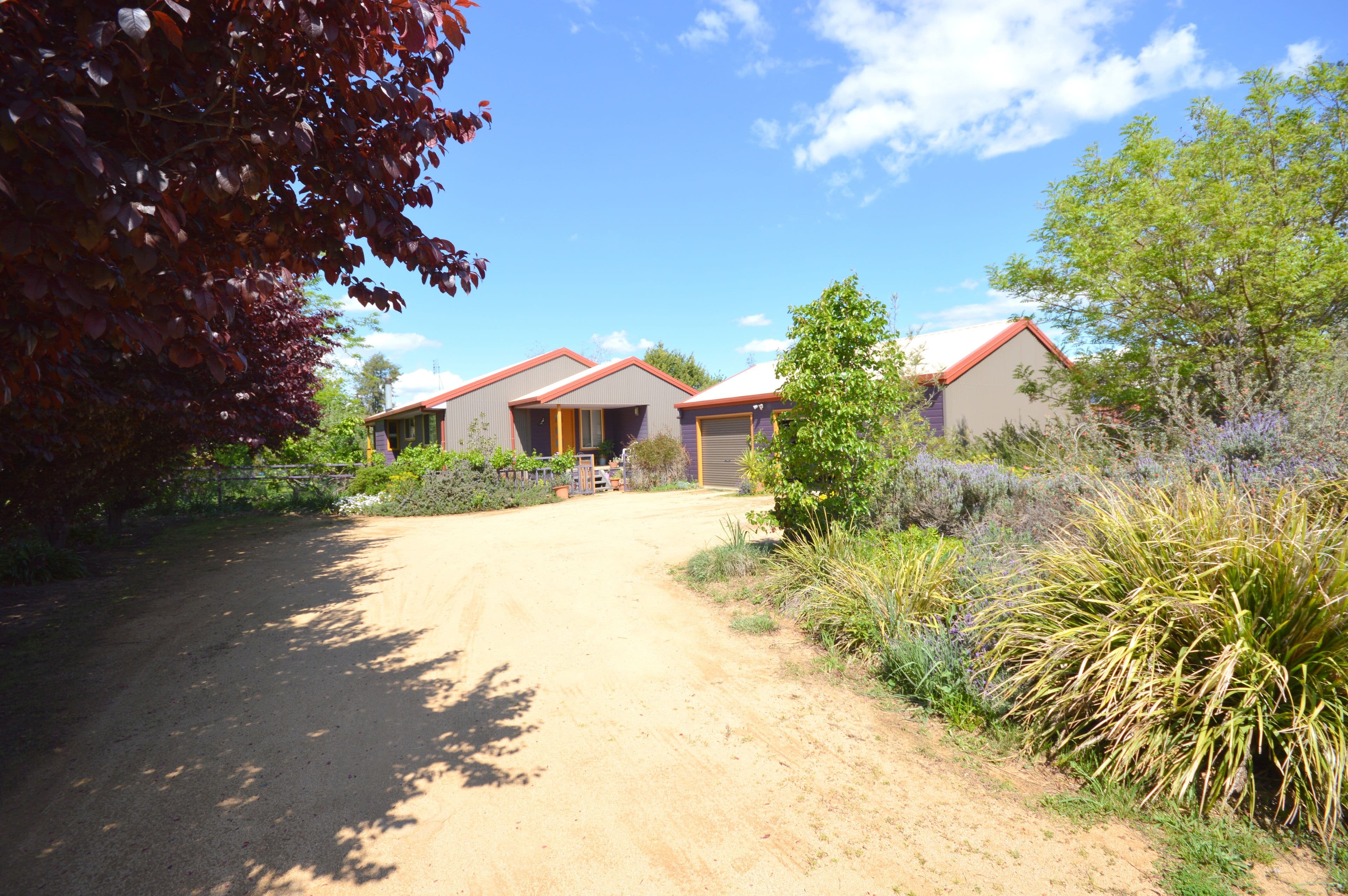 11 Parkes Street, Woodstock - Image 1