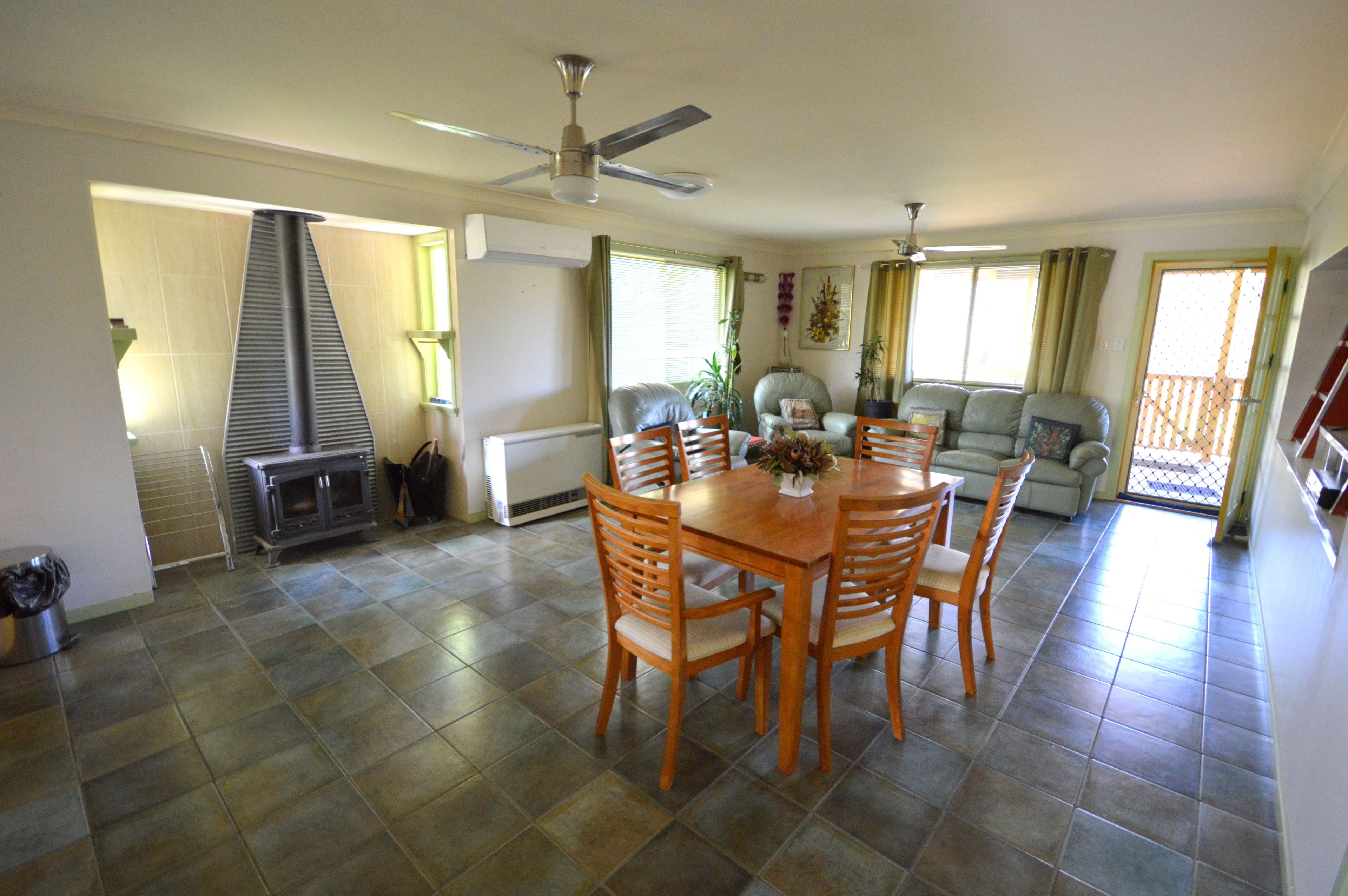 11 Parkes Street, Woodstock - Thumbnail 3