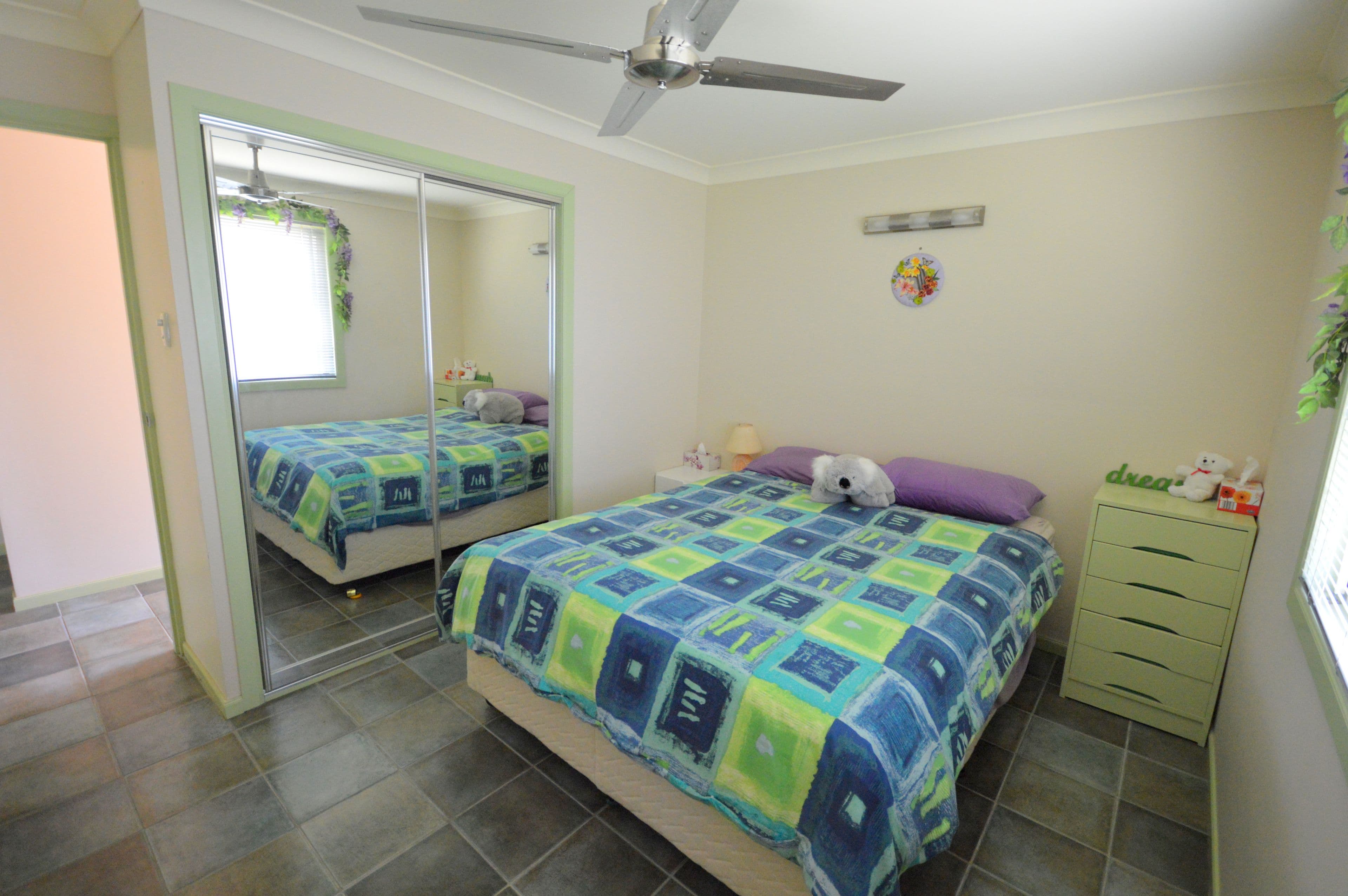 11 Parkes Street, Woodstock - Thumbnail 7