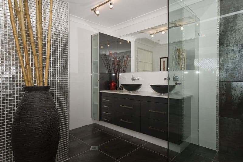 12 Wedgebill Parade, BURLEIGH WATERS QLD 4220, Burleigh Waters - Thumbnail 8