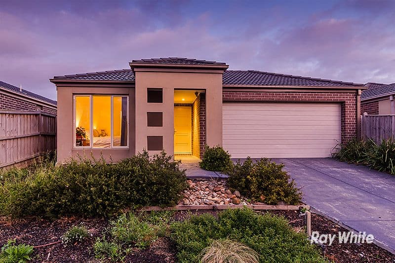 18 Islington Avenue, Cranbourne North VIC 3977, Cranbourne North - Image 1