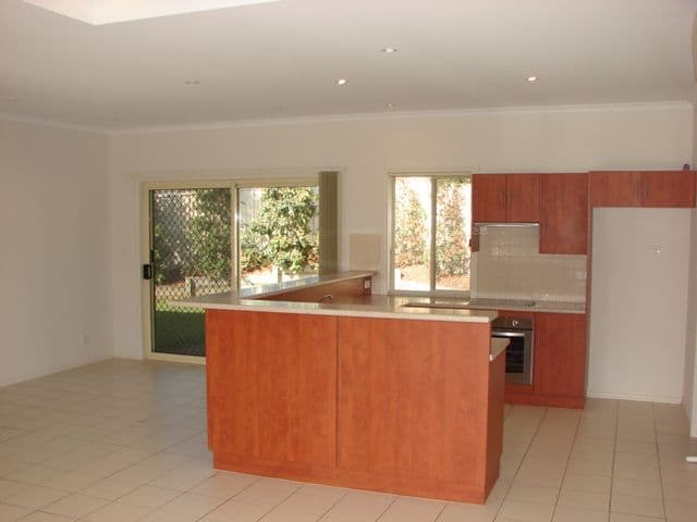 15 Tudor Avenue, VICTOR HARBOR SA 5211, Victor Harbor - Thumbnail 2