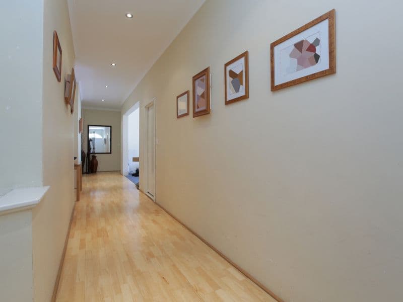 15 Field Avenue, Redcliffe WA 6104, Redcliffe - Thumbnail 2