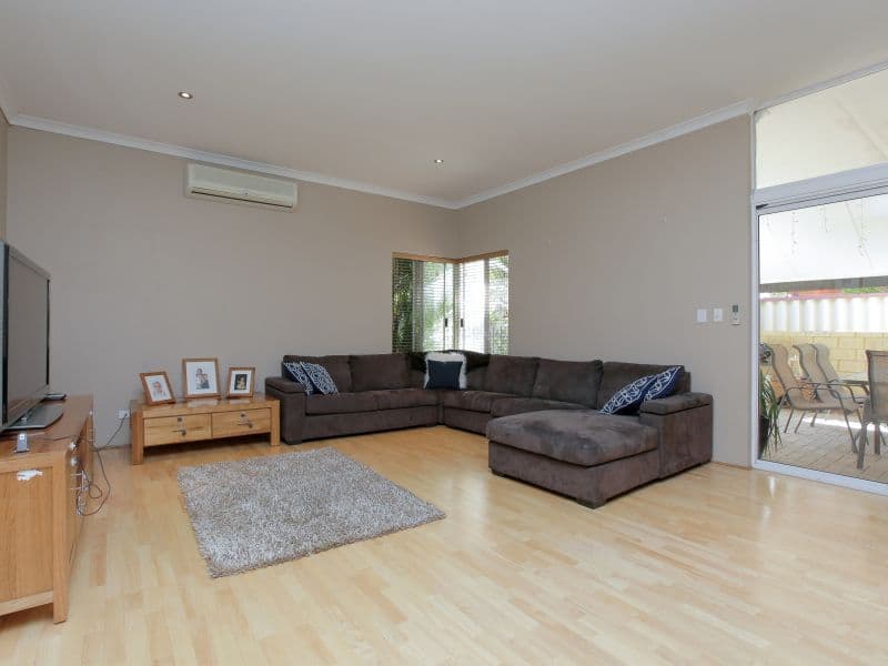 15 Field Avenue, Redcliffe WA 6104, Redcliffe - Thumbnail 8