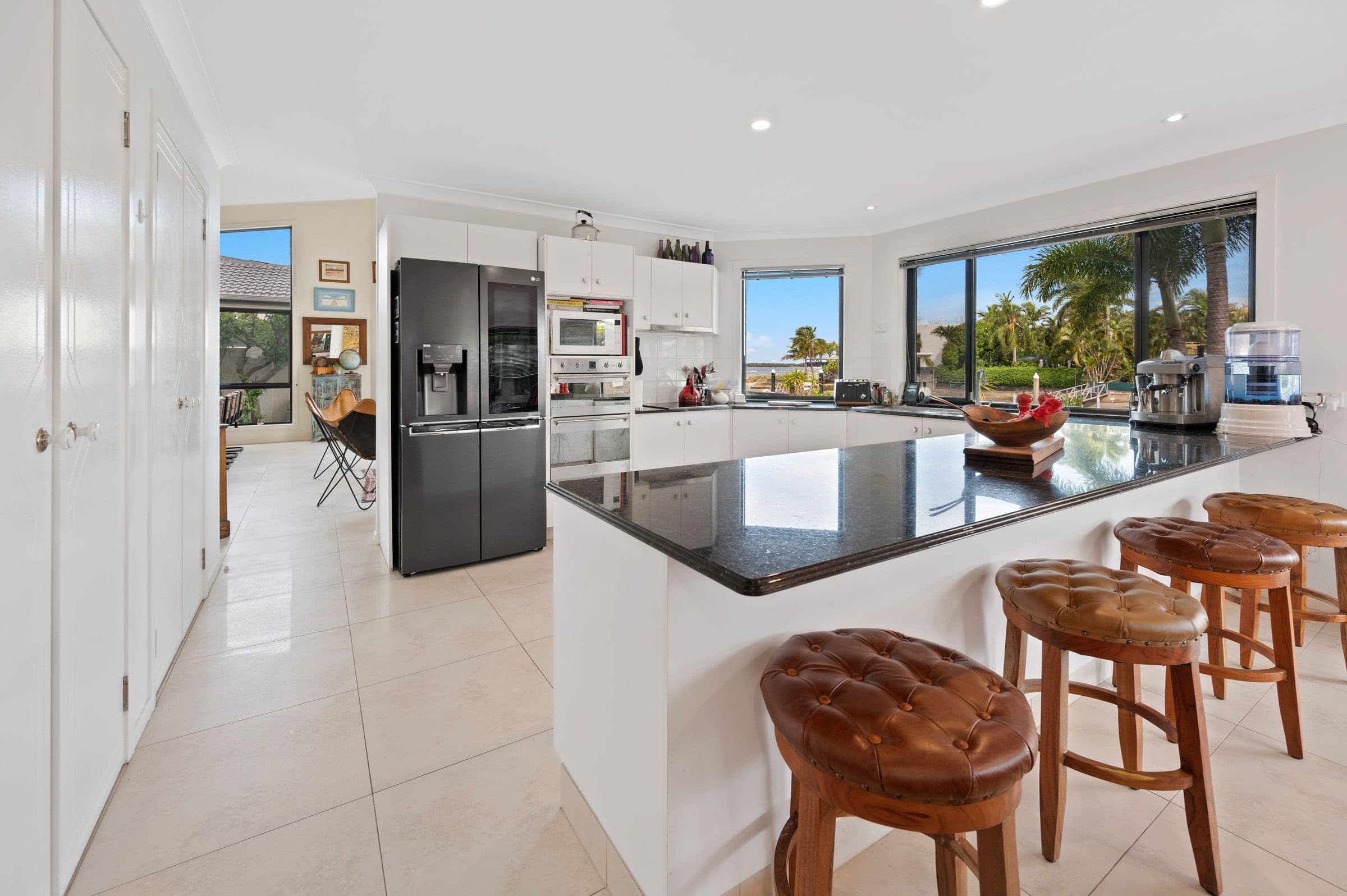 6 Sapphire Street, Hollywell QLD 4216, Hollywell - Thumbnail 8