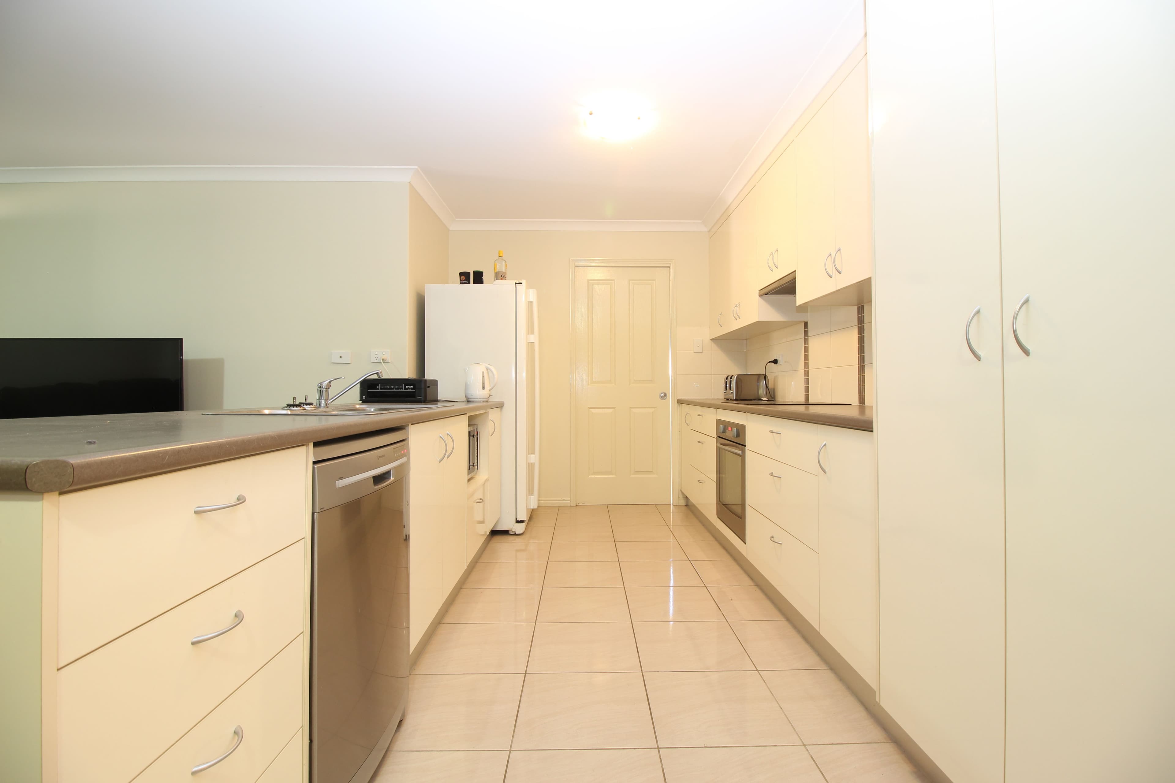 29 Blue Gums Drive, Emerald QLD 4720, Emerald - Thumbnail 6