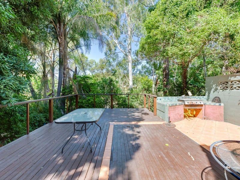 27 Raffles Street, Mount Gravatt East QLD 4122, Mount Gravatt East - Thumbnail 2