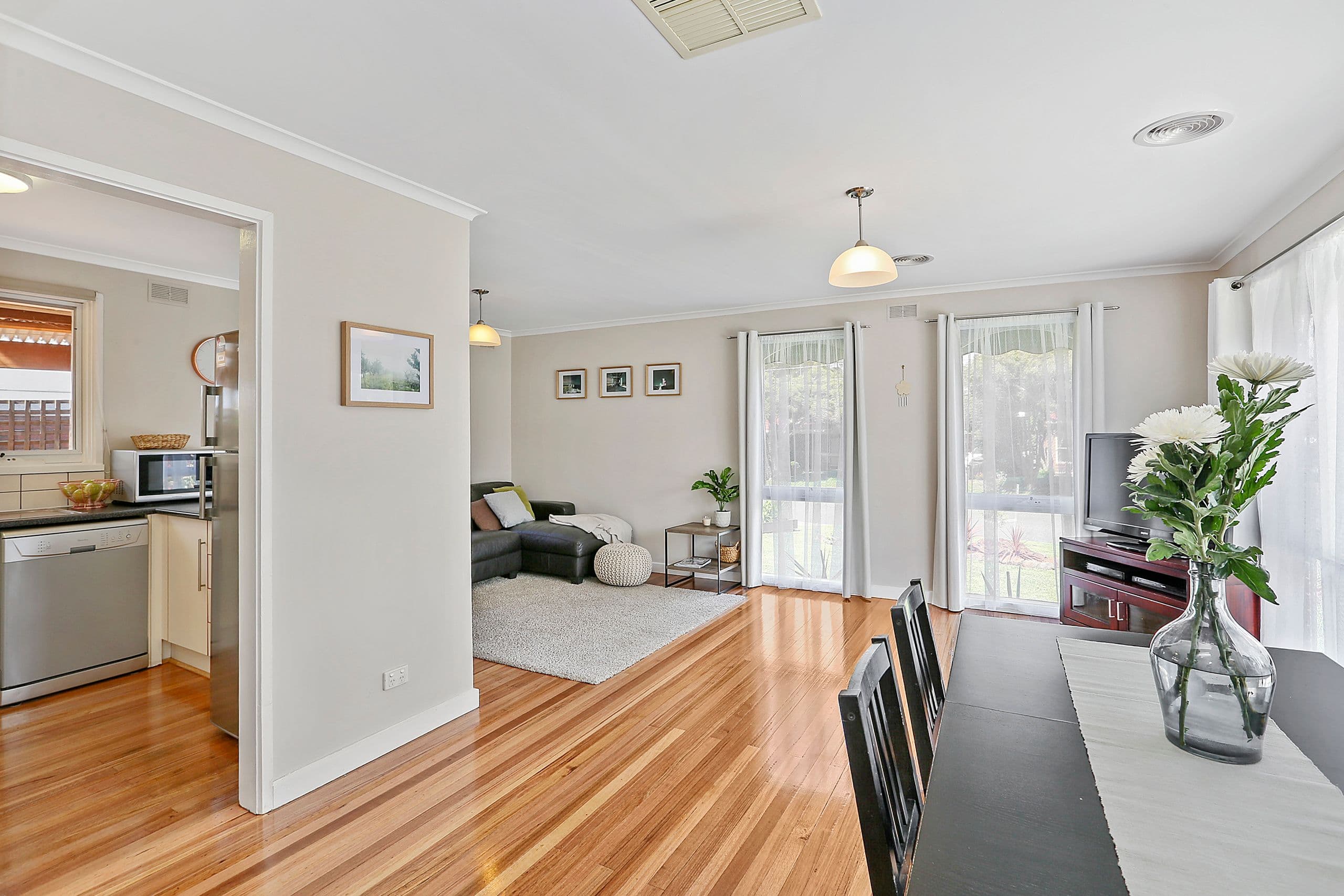 4 Mark Street, Lara VIC 3212, Lara - Thumbnail 2