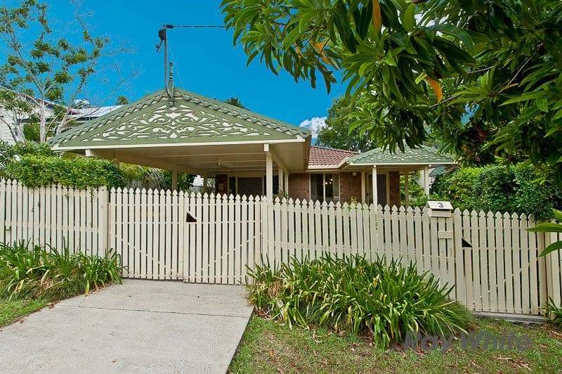 3 Howard Street, GAYTHORNE QLD 4051, Gaythorne - Thumbnail 2