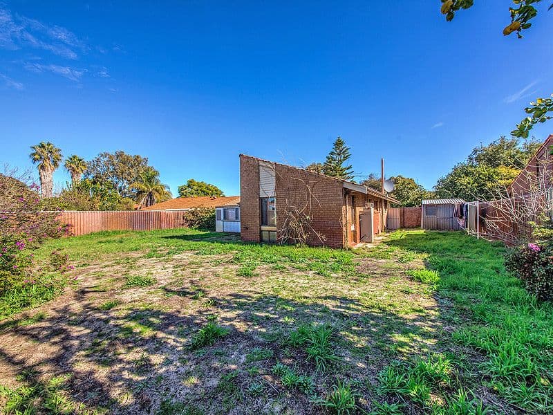 6 Yallambee Place, Karawara WA 6152, Karawara - Thumbnail 2