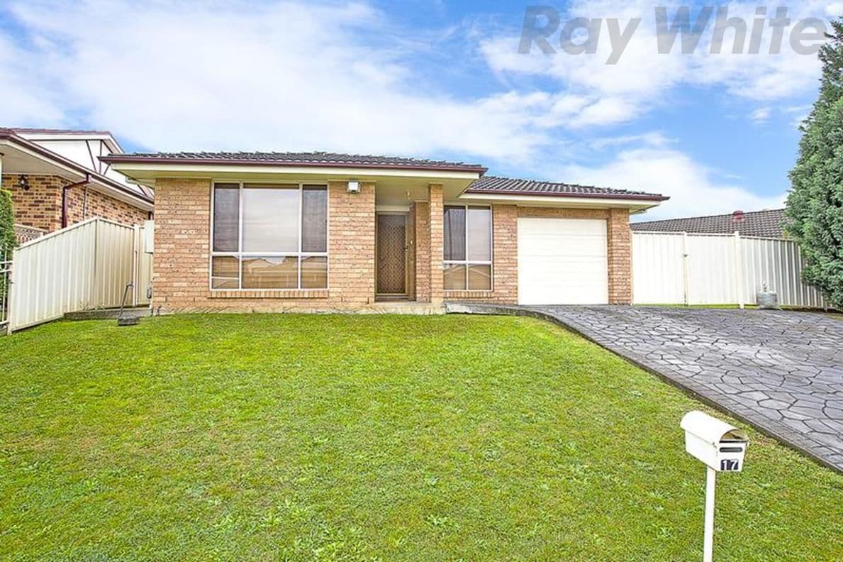 17 Guyra Road, HINCHINBROOK NSW 2168, Hinchinbrook - Image 1