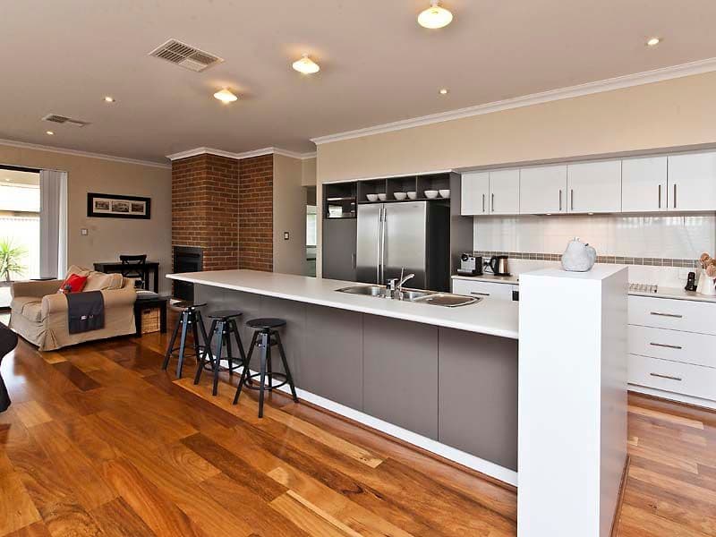 10 Coniston Bend, Waikiki WA 6169, Waikiki - Thumbnail 3