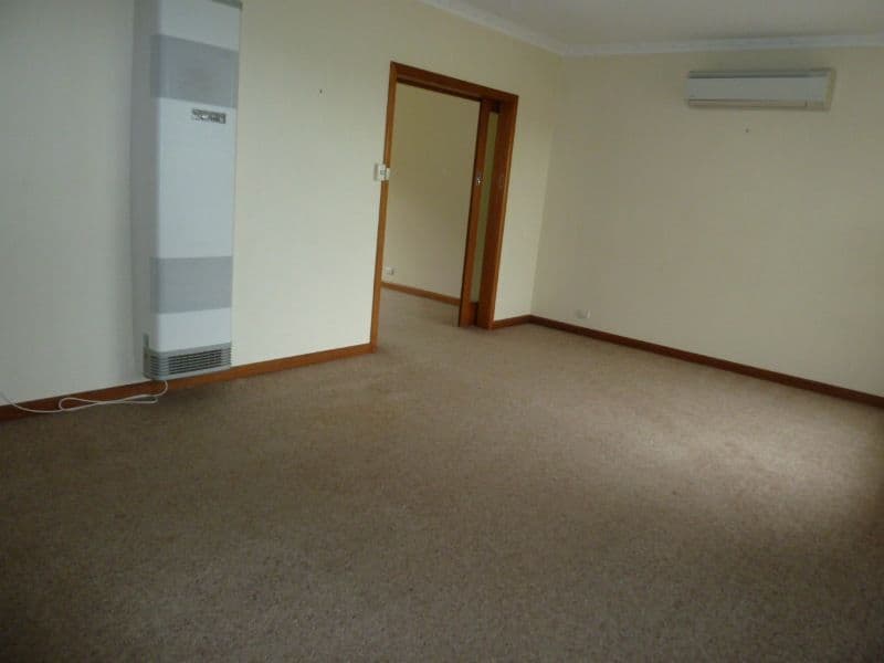 57 Banksia Street, MOUNT GAMBIER SA 5290, Mount Gambier - Thumbnail 6