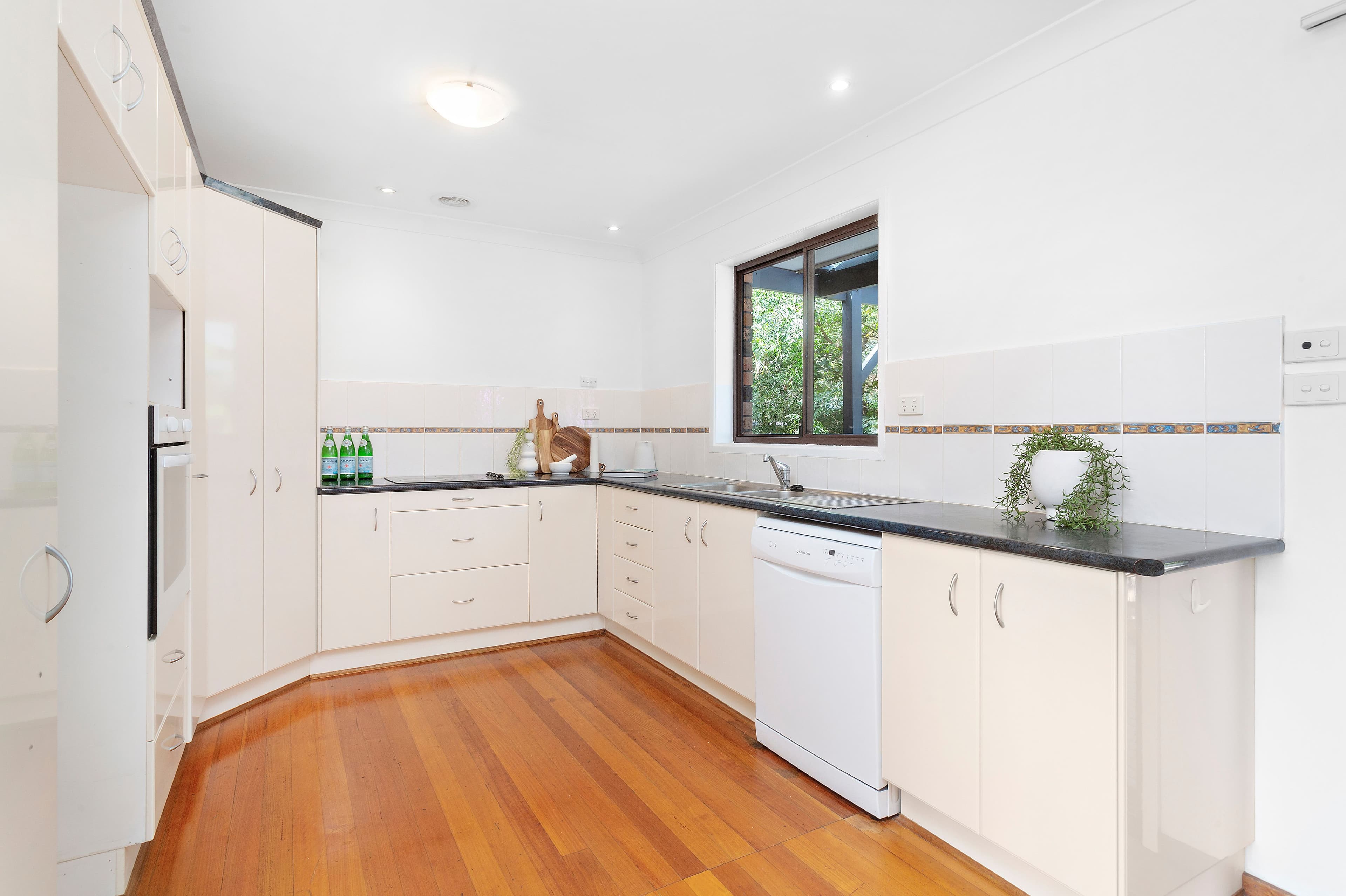 7 Tarrant Avenue, Kiama Downs NSW 2533, Kiama Downs - Thumbnail 4