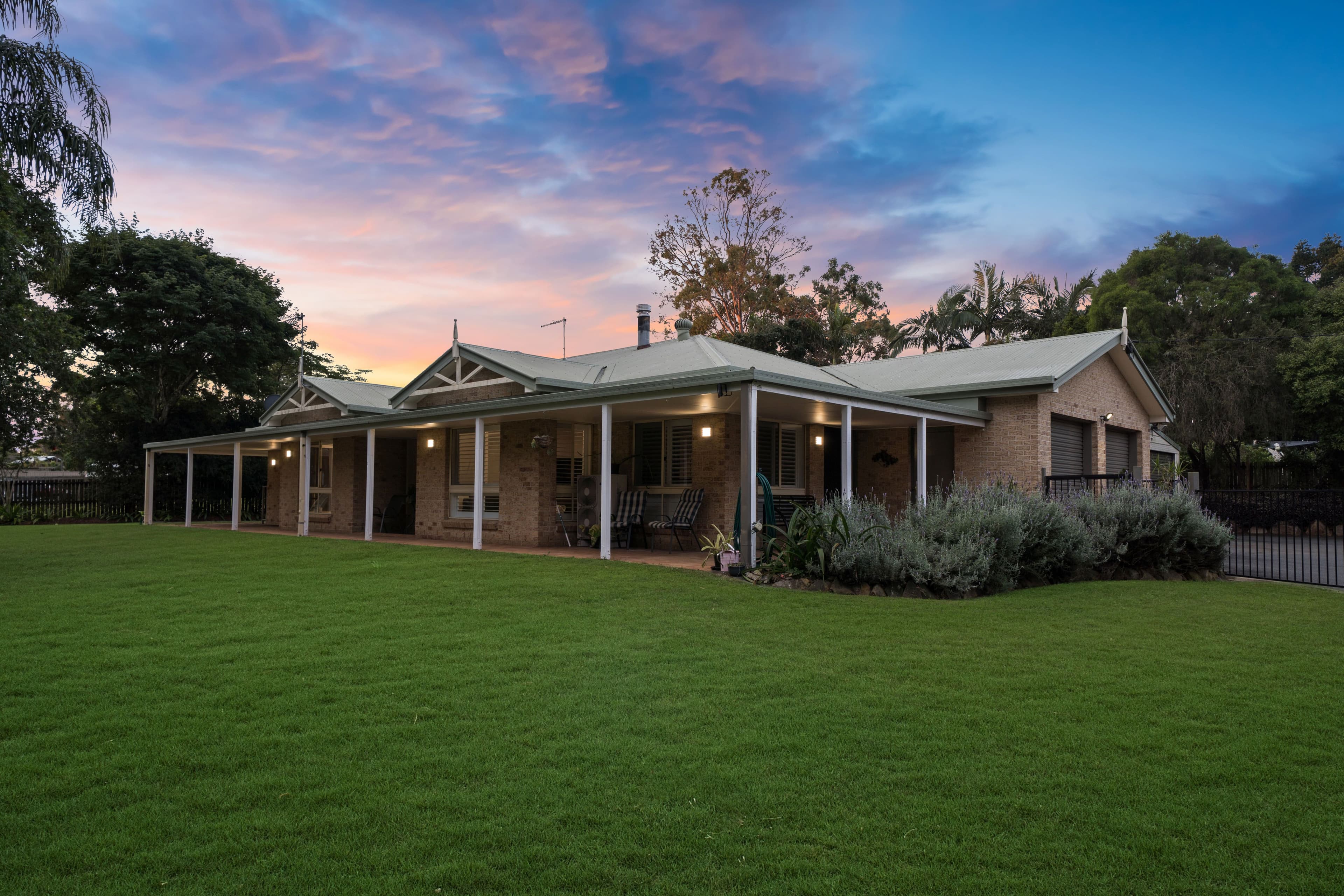 35 Lloyd Court, Heritage Park QLD 4118, Heritage Park - Image 1