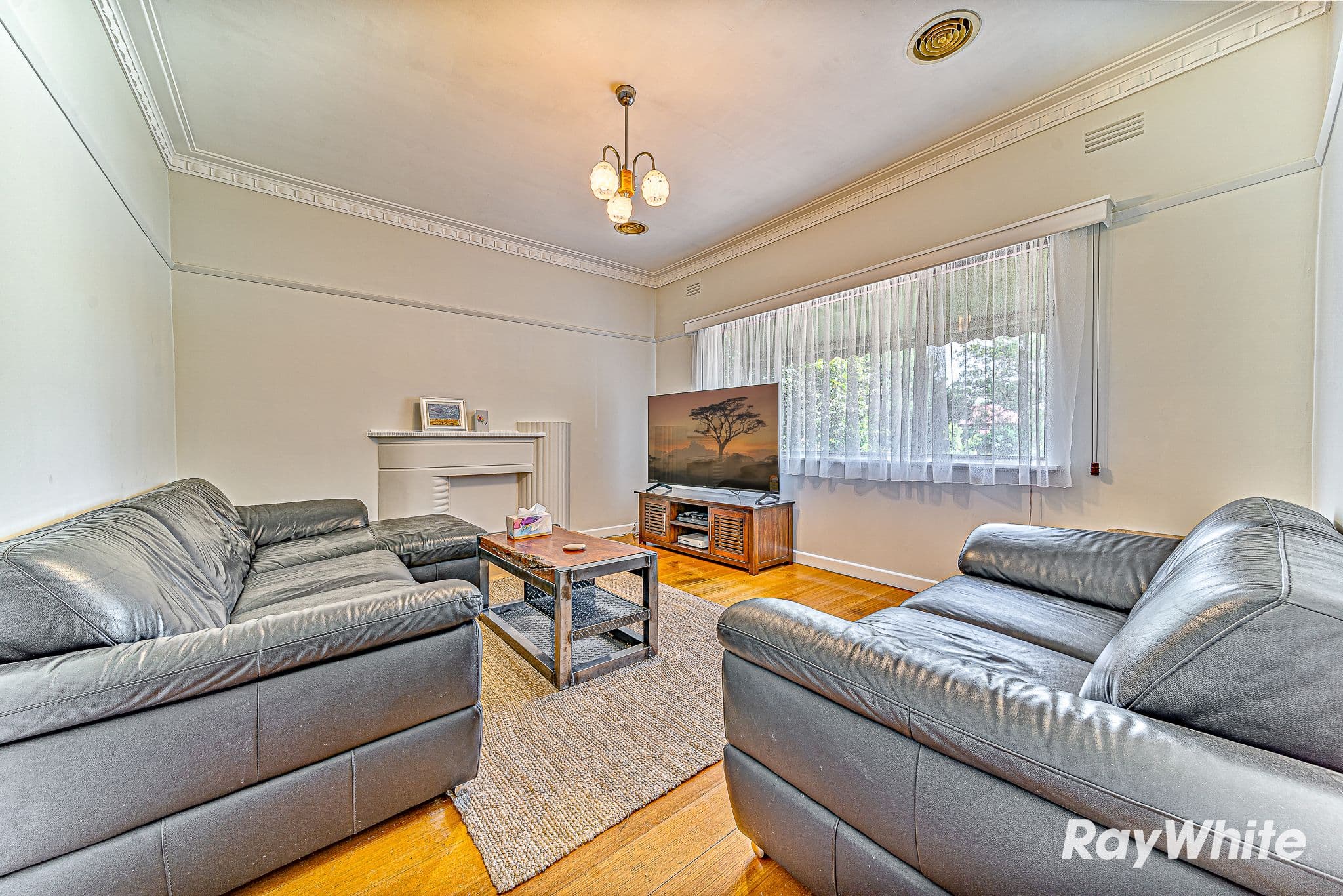 46 Raglan Street, White Hills VIC 3550, White Hills - Thumbnail 3