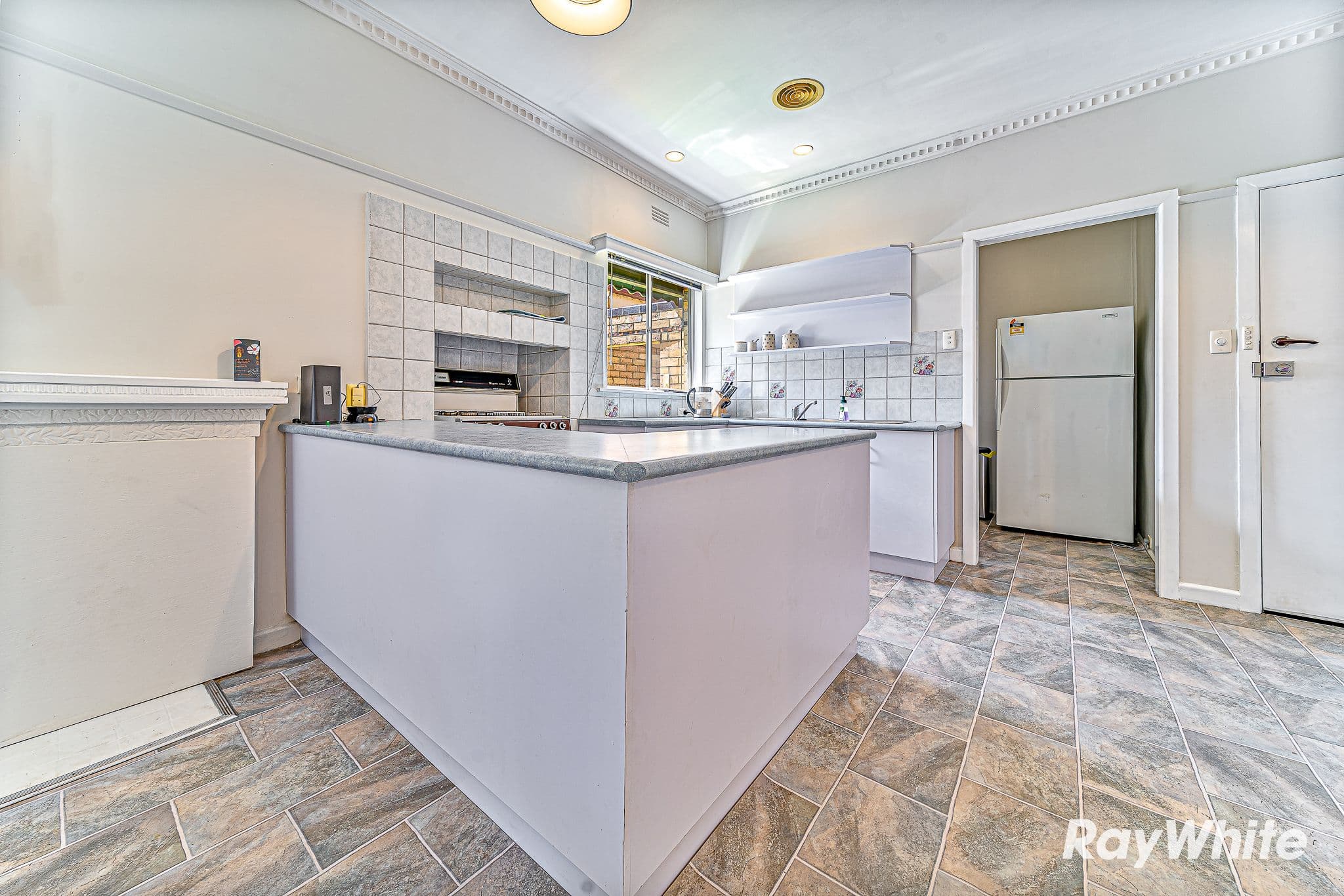 46 Raglan Street, White Hills VIC 3550, White Hills - Thumbnail 5