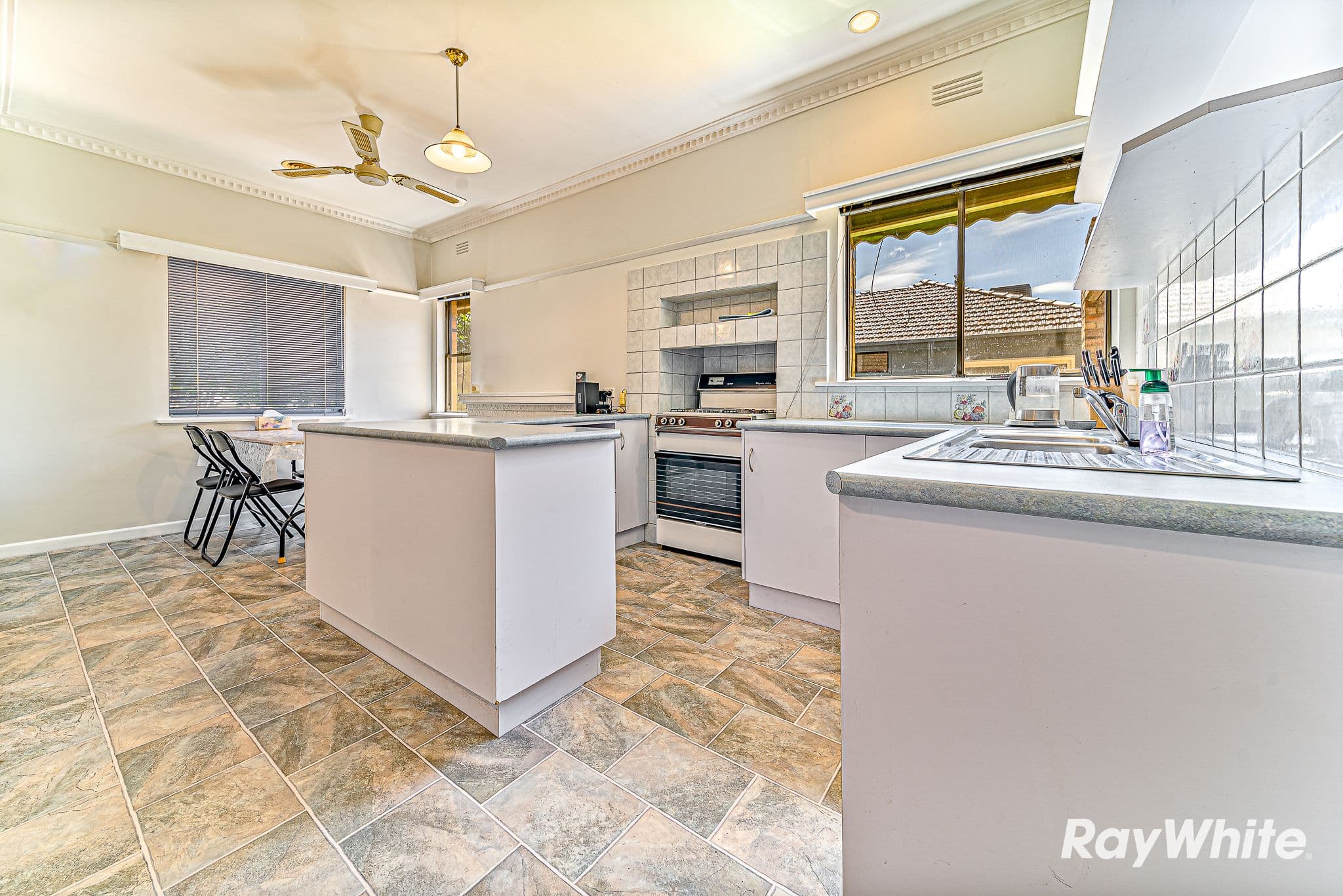 46 Raglan Street, White Hills VIC 3550, White Hills - Thumbnail 6