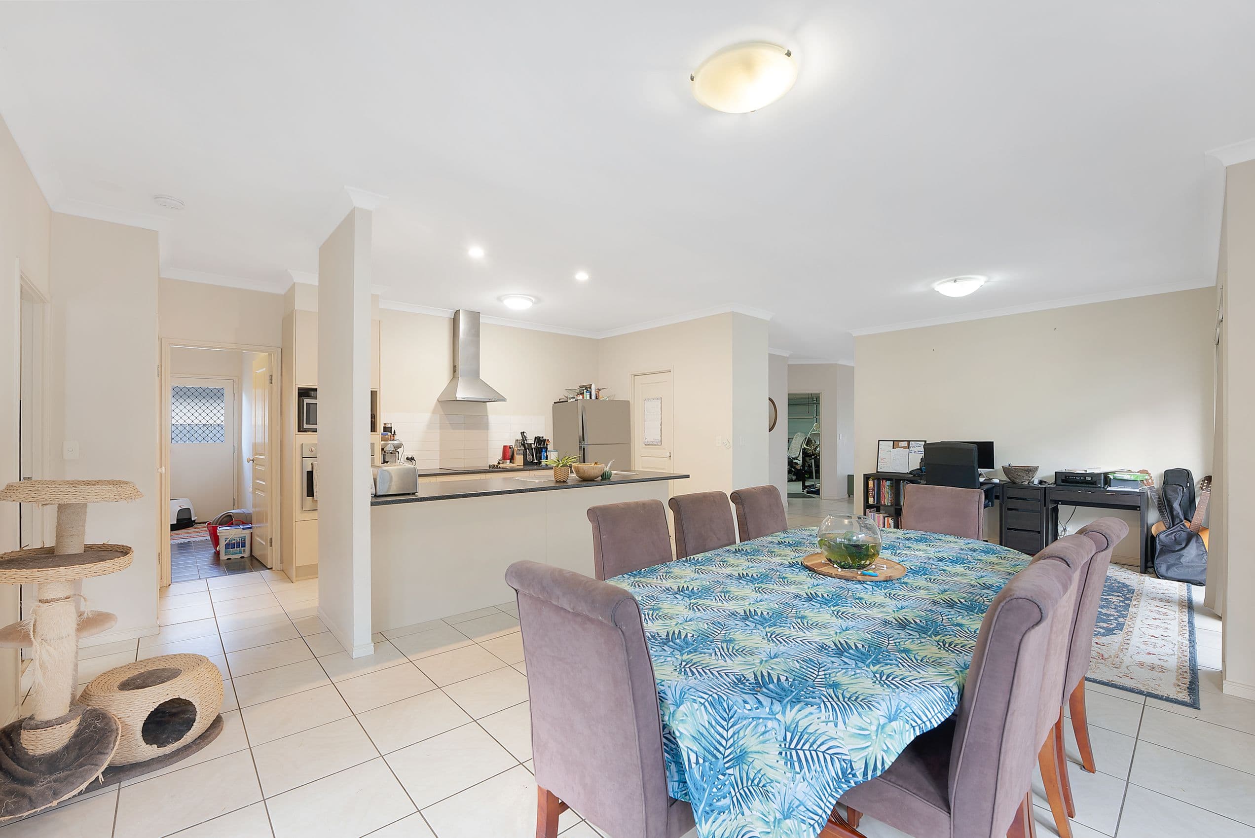 33 Wallaroo Circuit, North Lakes QLD 4509, North Lakes - Thumbnail 6