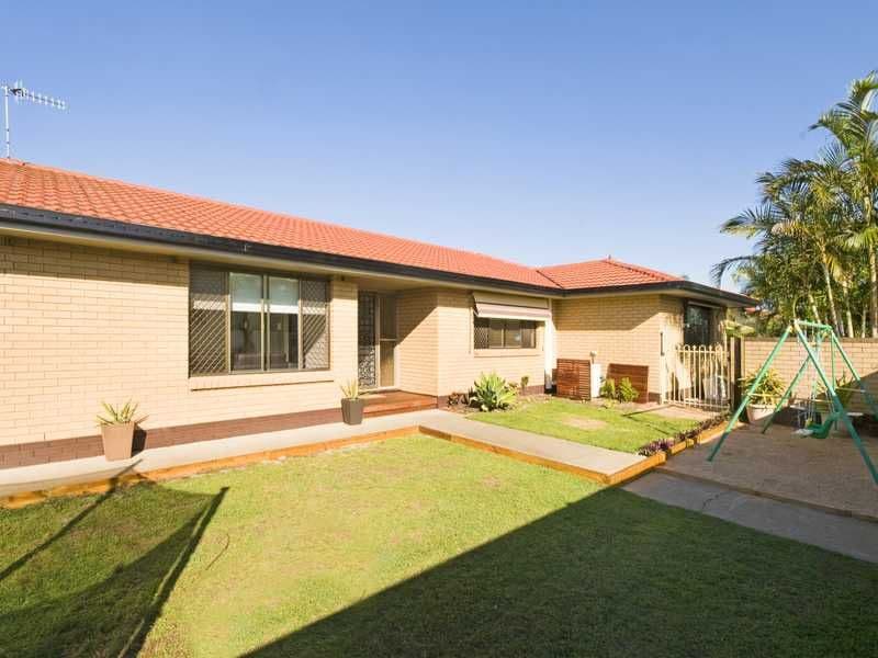 1 Satinwood Place, PALM BEACH QLD 4221, Palm Beach - Thumbnail 7