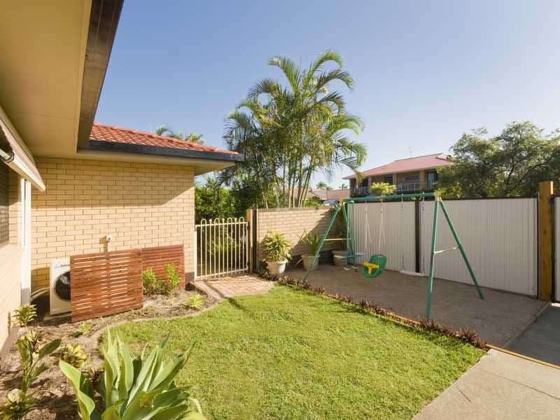 1 Satinwood Place, PALM BEACH QLD 4221, Palm Beach - Thumbnail 8