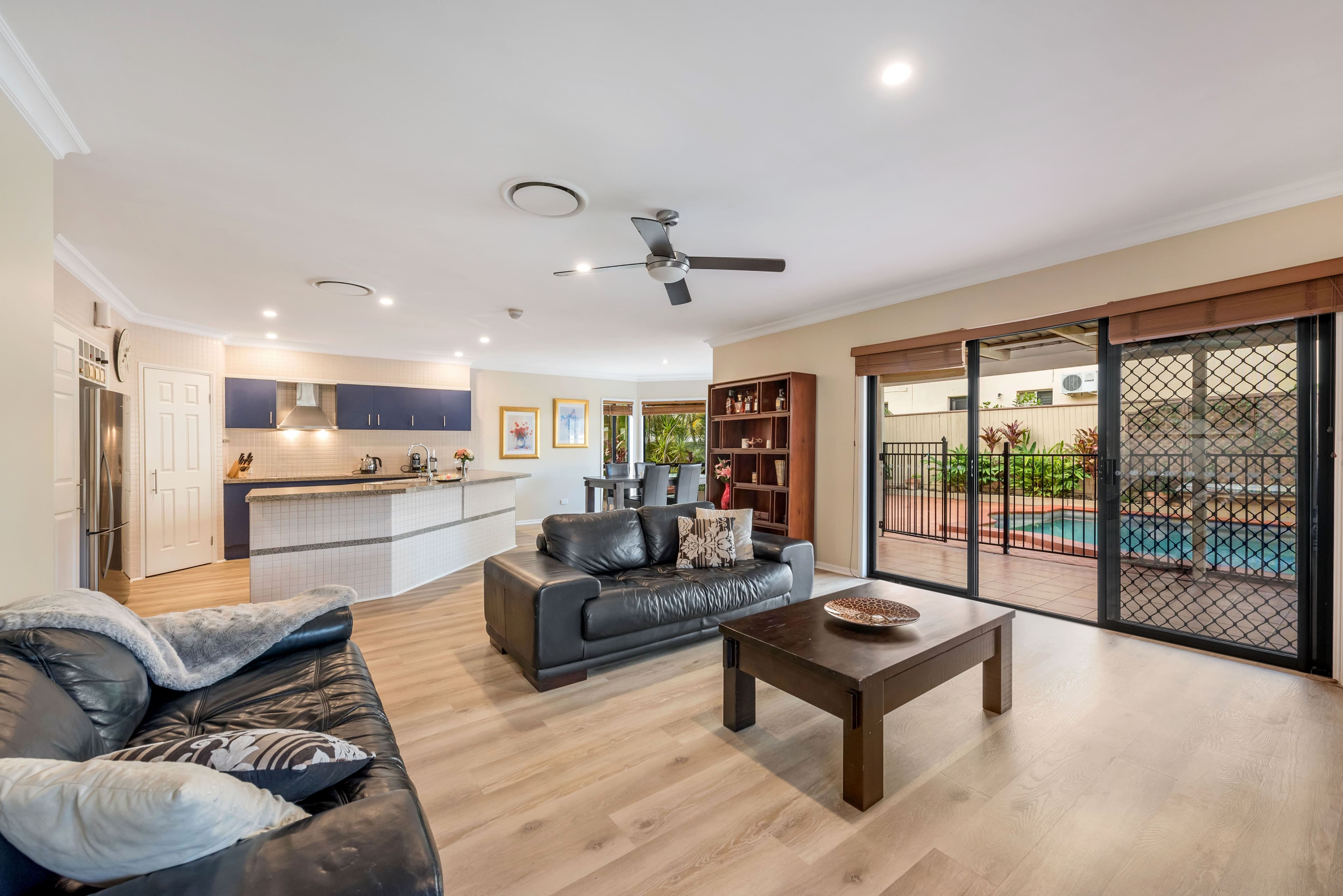 9 Coventry Circuit, Carindale QLD 4152, Carindale - Thumbnail 5