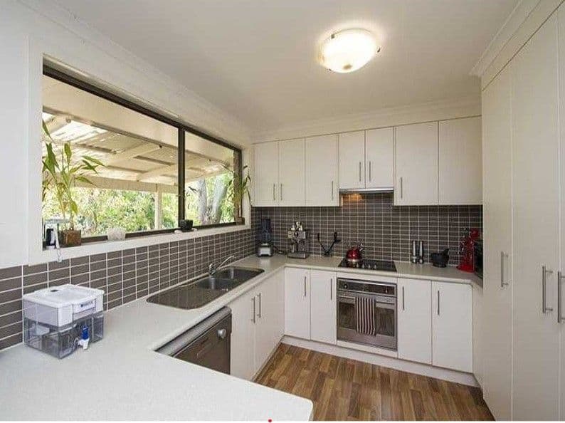 8 Chapple Court, Boyne Island QLD 4680, Boyne Island - Thumbnail 2