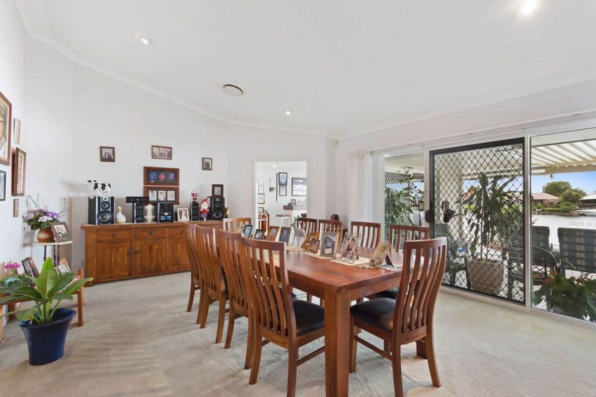 25 Westlake Court, Helensvale QLD 4212, Helensvale - Thumbnail 5