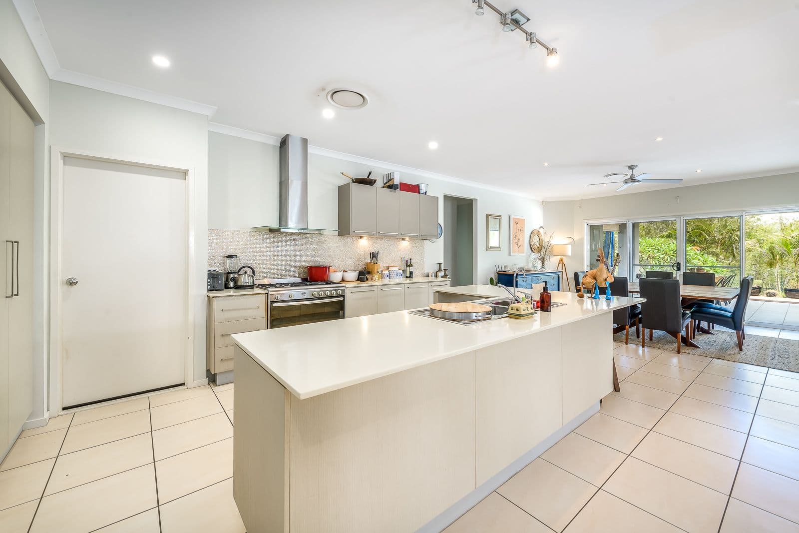 7 Ben Dalley Drive, Helensvale QLD 4212, Helensvale - Thumbnail 7