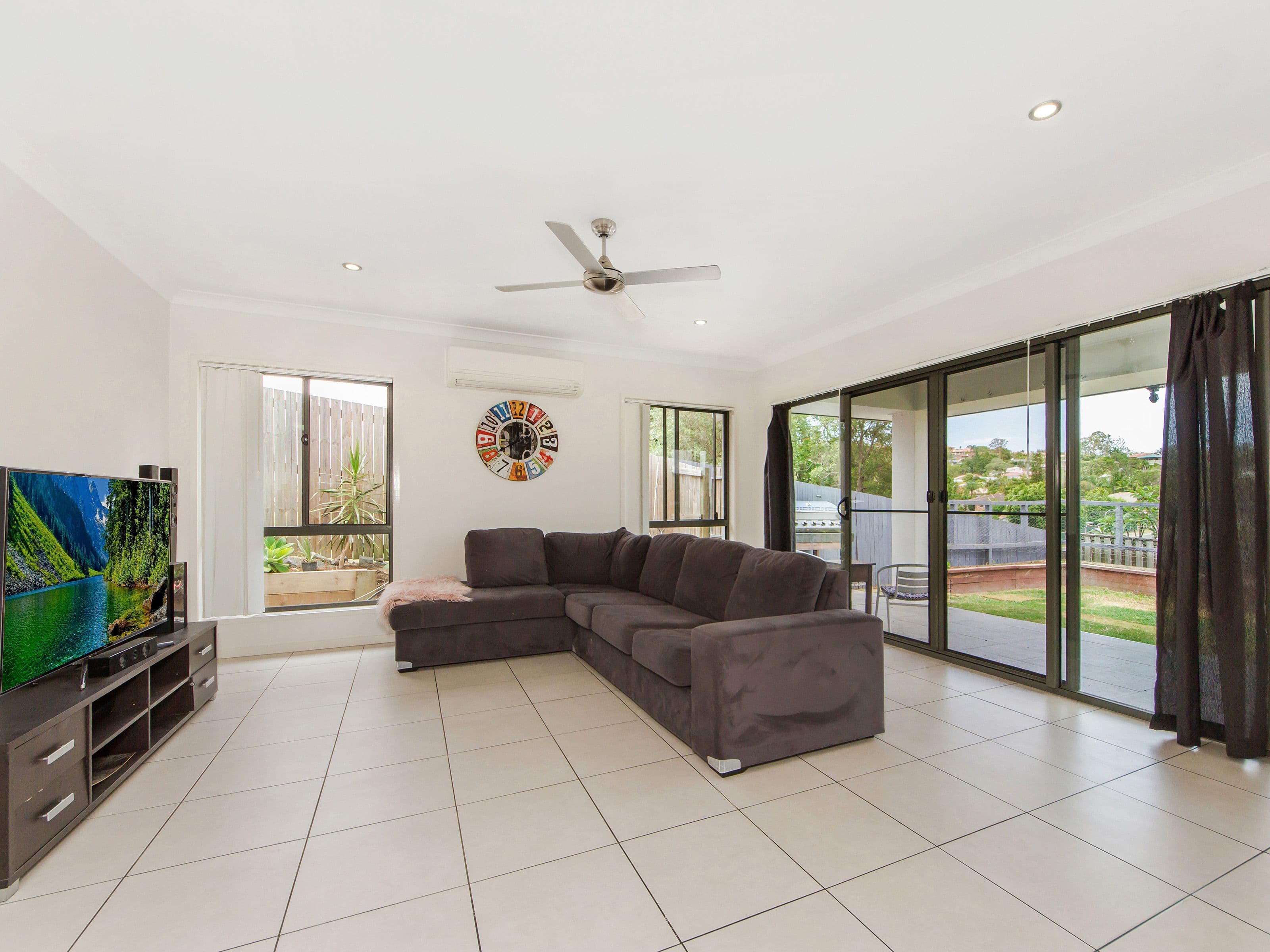 5B Hiva Court, Oxenford QLD 4210, Oxenford - Thumbnail 4