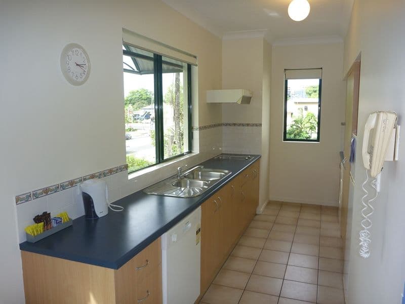 186 McLeod Street, Cairns North QLD 4870, Cairns North - Thumbnail 7