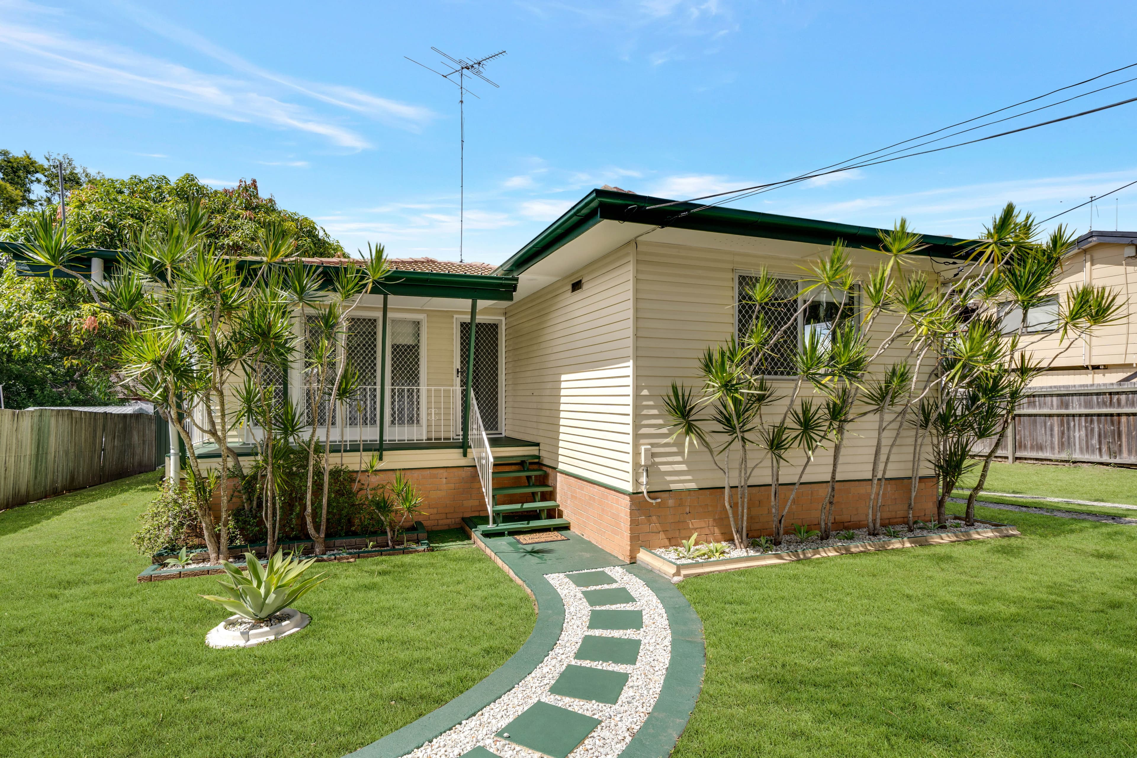 15 Park Road, Slacks Creek QLD 4127, Slacks Creek - Image 1