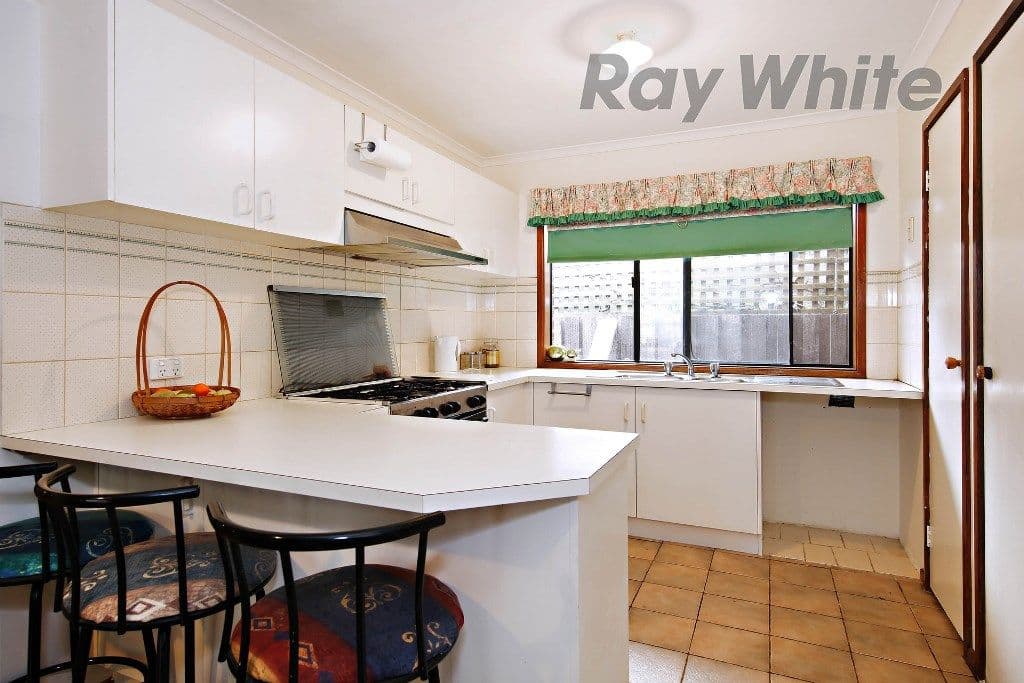 9 Hayes Court, Point Cook VIC 3030, Point Cook - Thumbnail 5