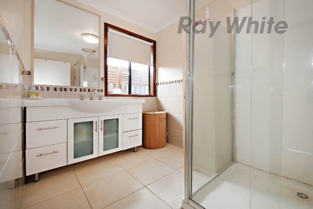 9 Hayes Court, Point Cook VIC 3030, Point Cook - Thumbnail 7