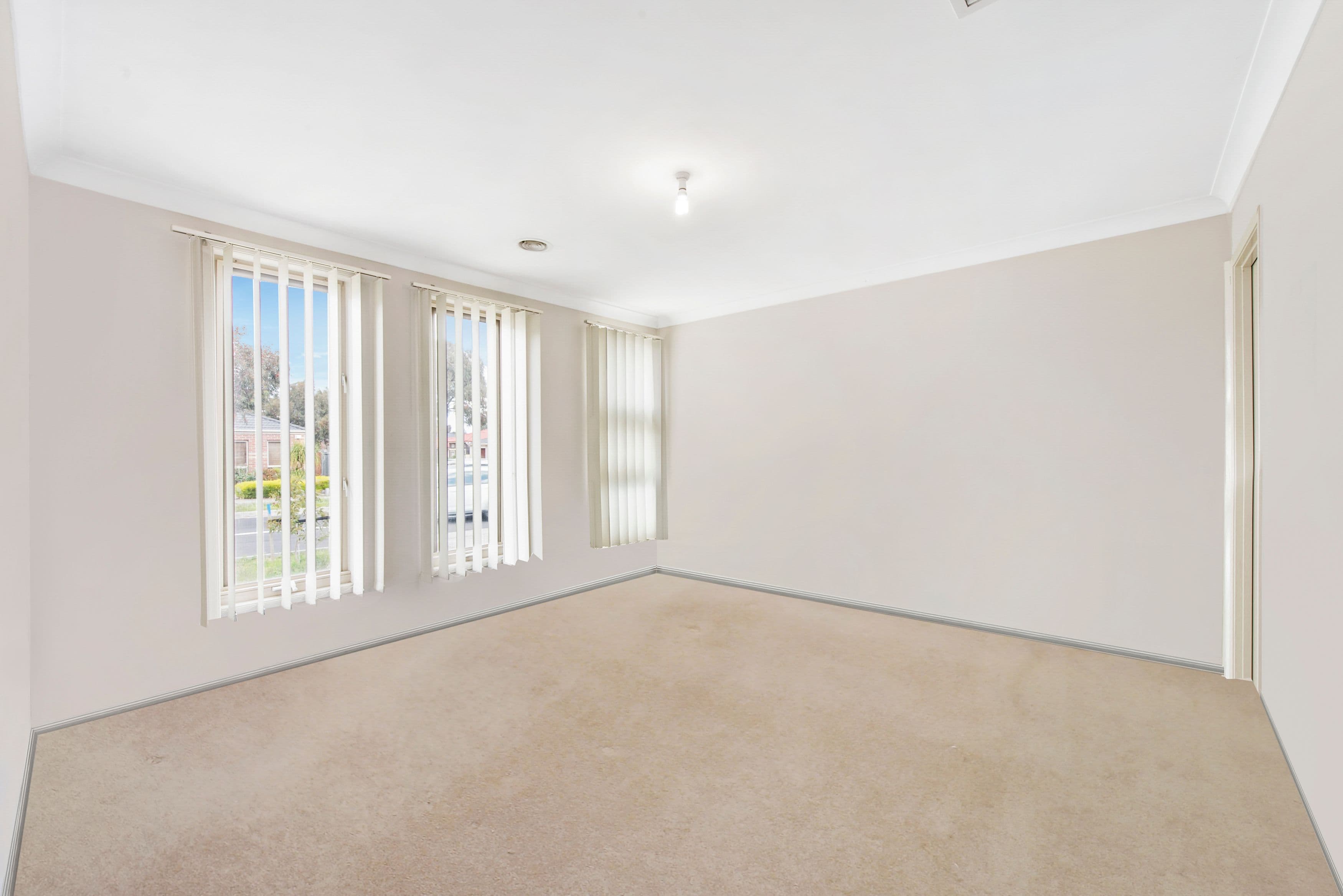 20 Deakin Grove, Burnside Heights VIC 3023, Burnside Heights - Thumbnail 4
