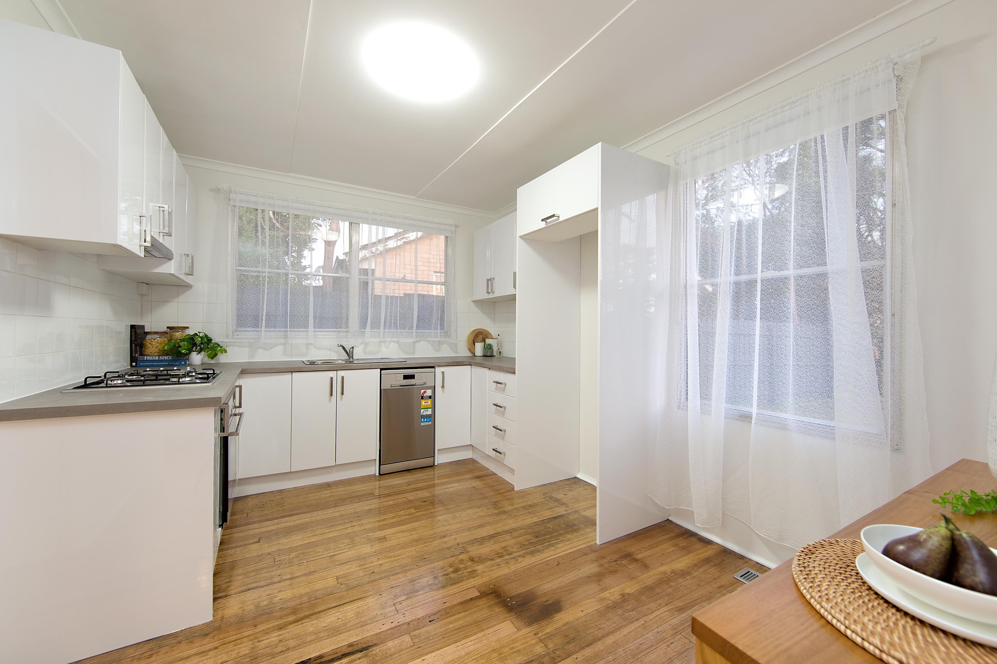 77 Monterey Boulevard, Frankston North VIC 3200, Frankston North - Thumbnail 2