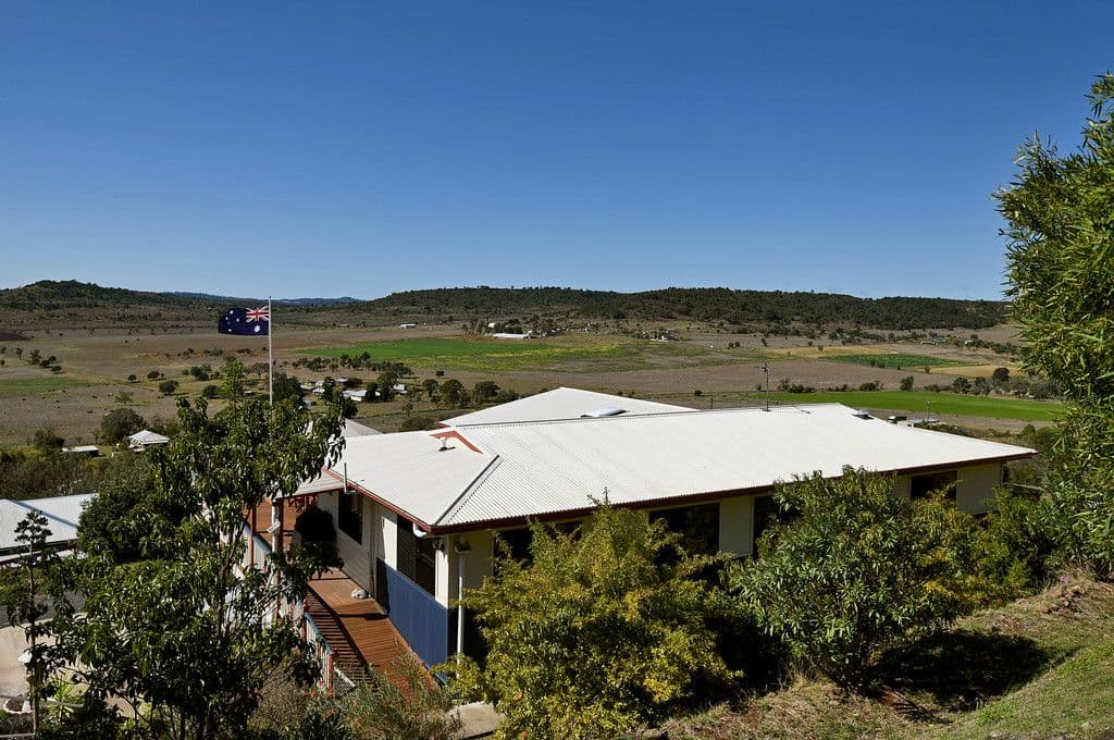 11 Lynda Court, Glencoe QLD 4352, Glencoe - Thumbnail 2