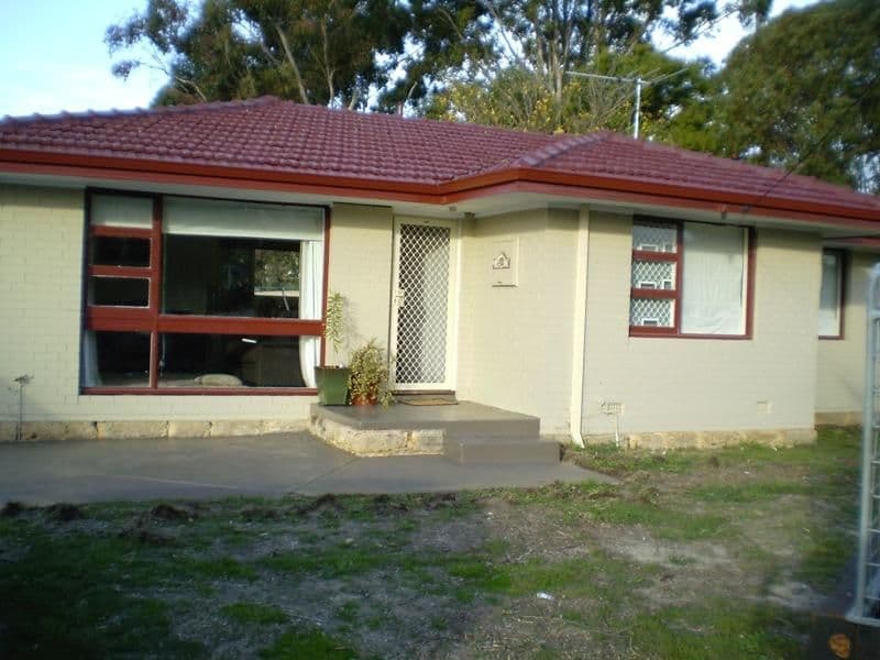 18 Drayton Court, KELMSCOTT WA 6111, Kelmscott - Image 1