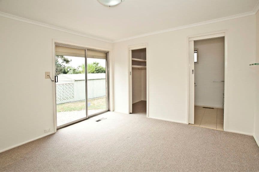 8 Coomleigh Avenue, GLEN WAVERLEY VIC 3150, Glen Waverley - Thumbnail 6